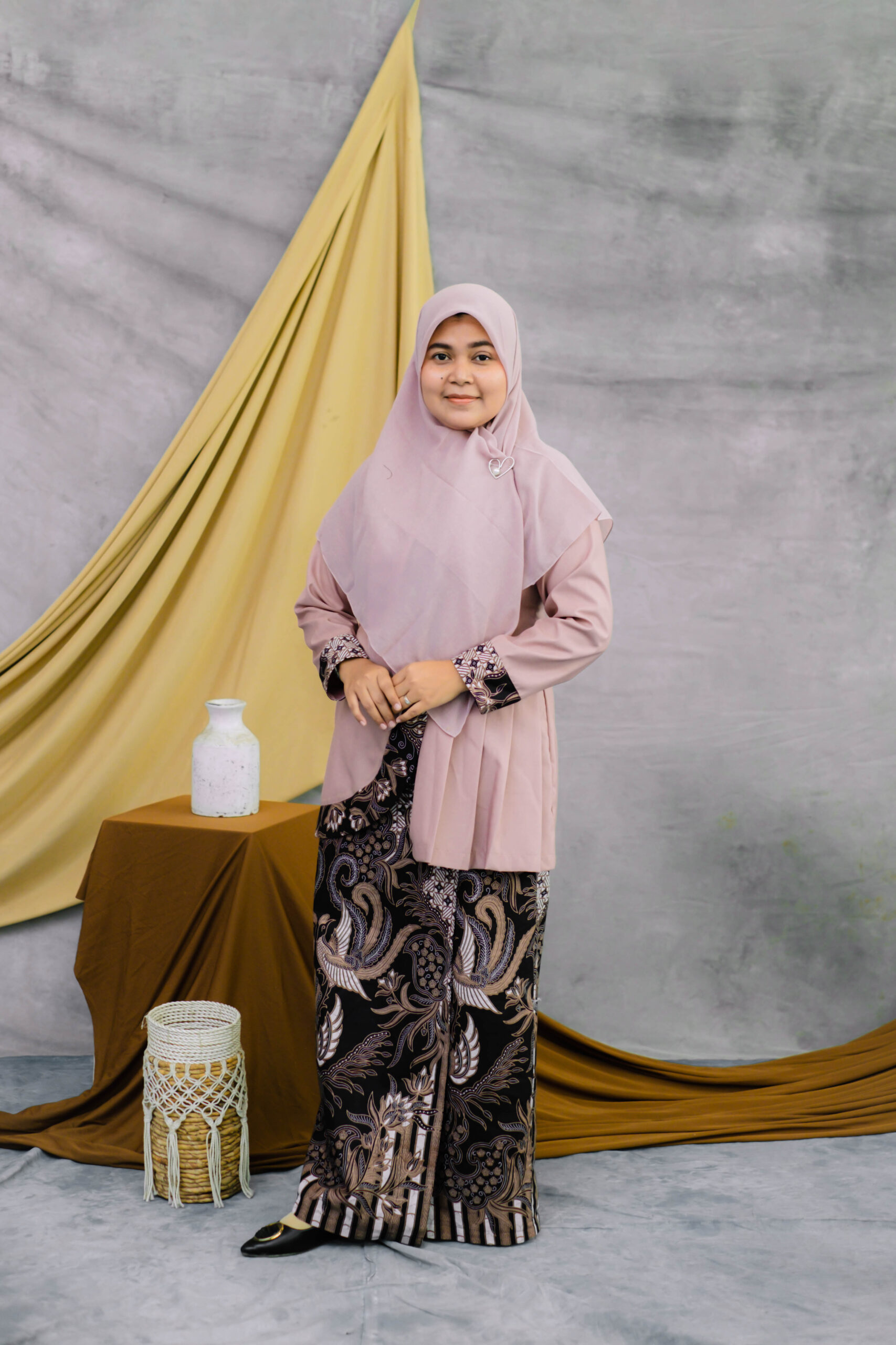 FENY AGUSTINA, S.Pd